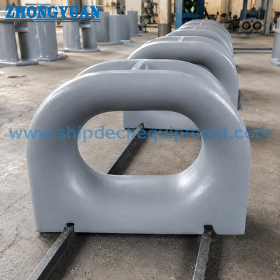 갑판에 장착된 닫힌 매킹 턱 (Deck Mounted Closed Mooring Chock)