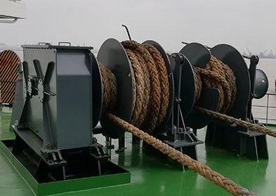 5~500kN 배 갑판의 전기 매어링 윈치